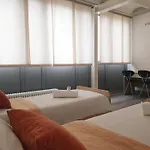 Apartment Moderno Con Parcheggio Gratuito Di Fronte Lecco