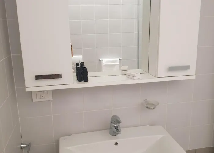 Appartement Moderno Con Parcheggio Gratuito Di Fronte Lecco