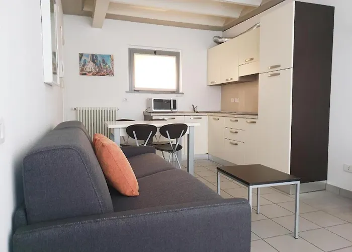 Appartement Moderno Con Parcheggio Gratuito Di Fronte *