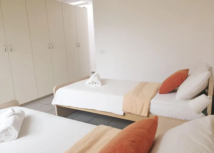 Moderno Con Parcheggio Gratuito Di Fronte Apartament *